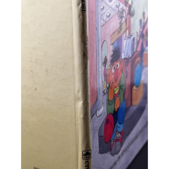 Ernie Gets Lost Hardcover Sesame Street A Growing Up Book Anna Dickson - Picture 11 of 16